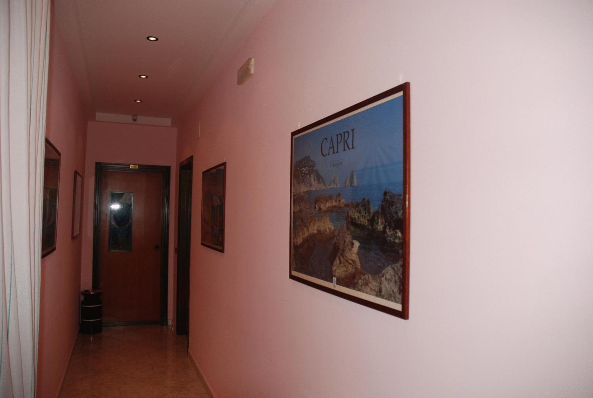 Hotel Grillo Verde ตอร์เร อันนุนซิอาตา ภายนอก รูปภาพ