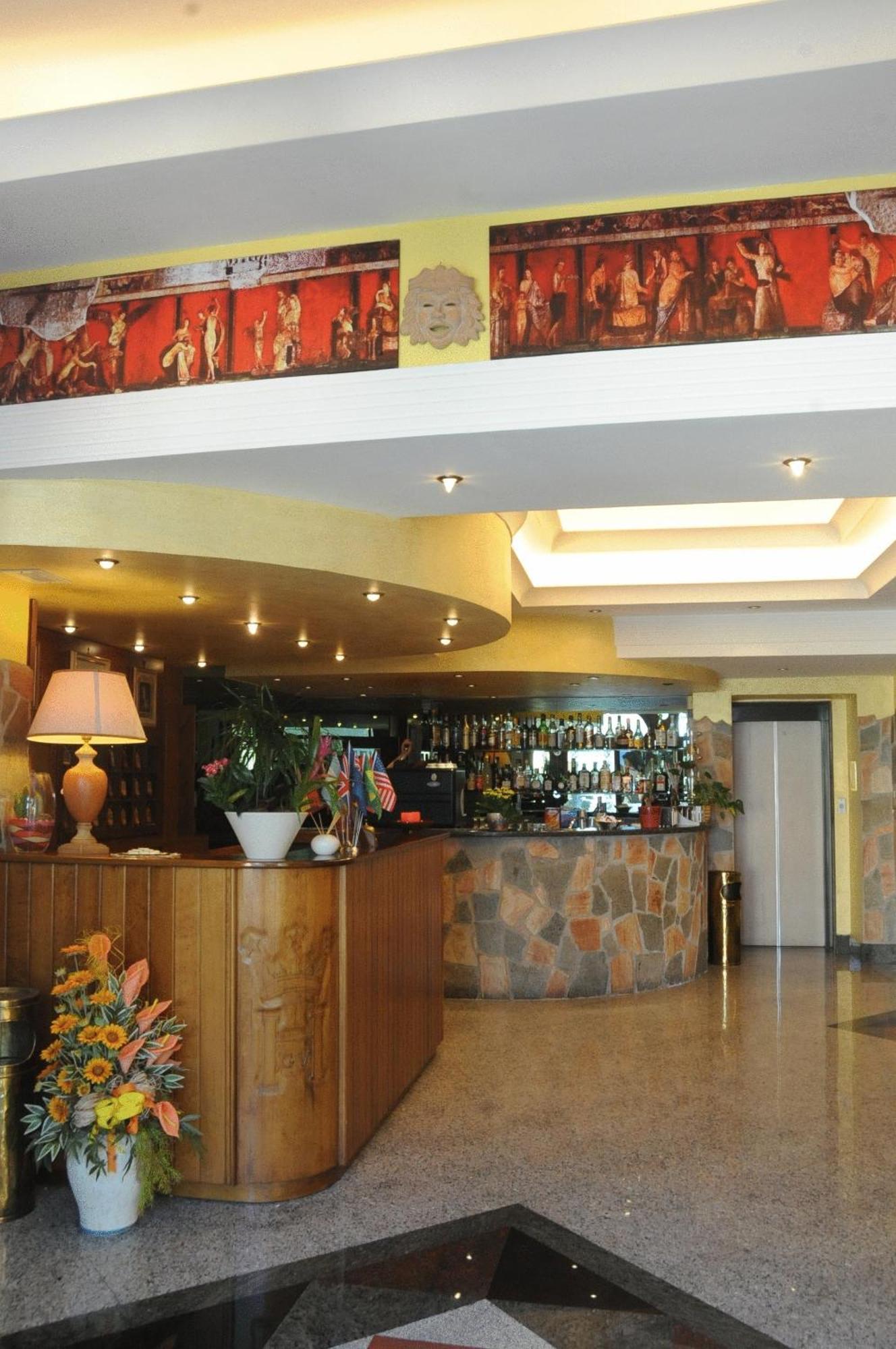 Hotel Grillo Verde ตอร์เร อันนุนซิอาตา ภายนอก รูปภาพ