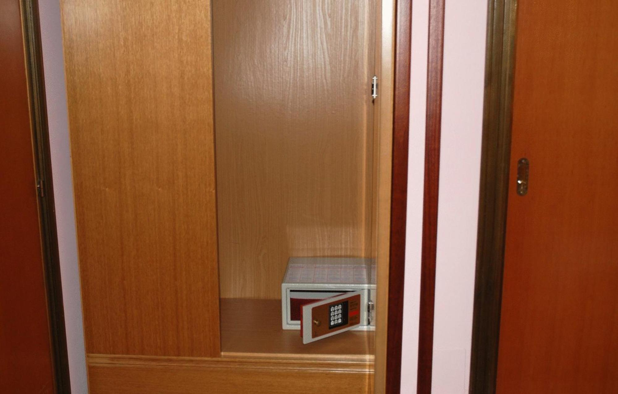 Hotel Grillo Verde ตอร์เร อันนุนซิอาตา ภายนอก รูปภาพ