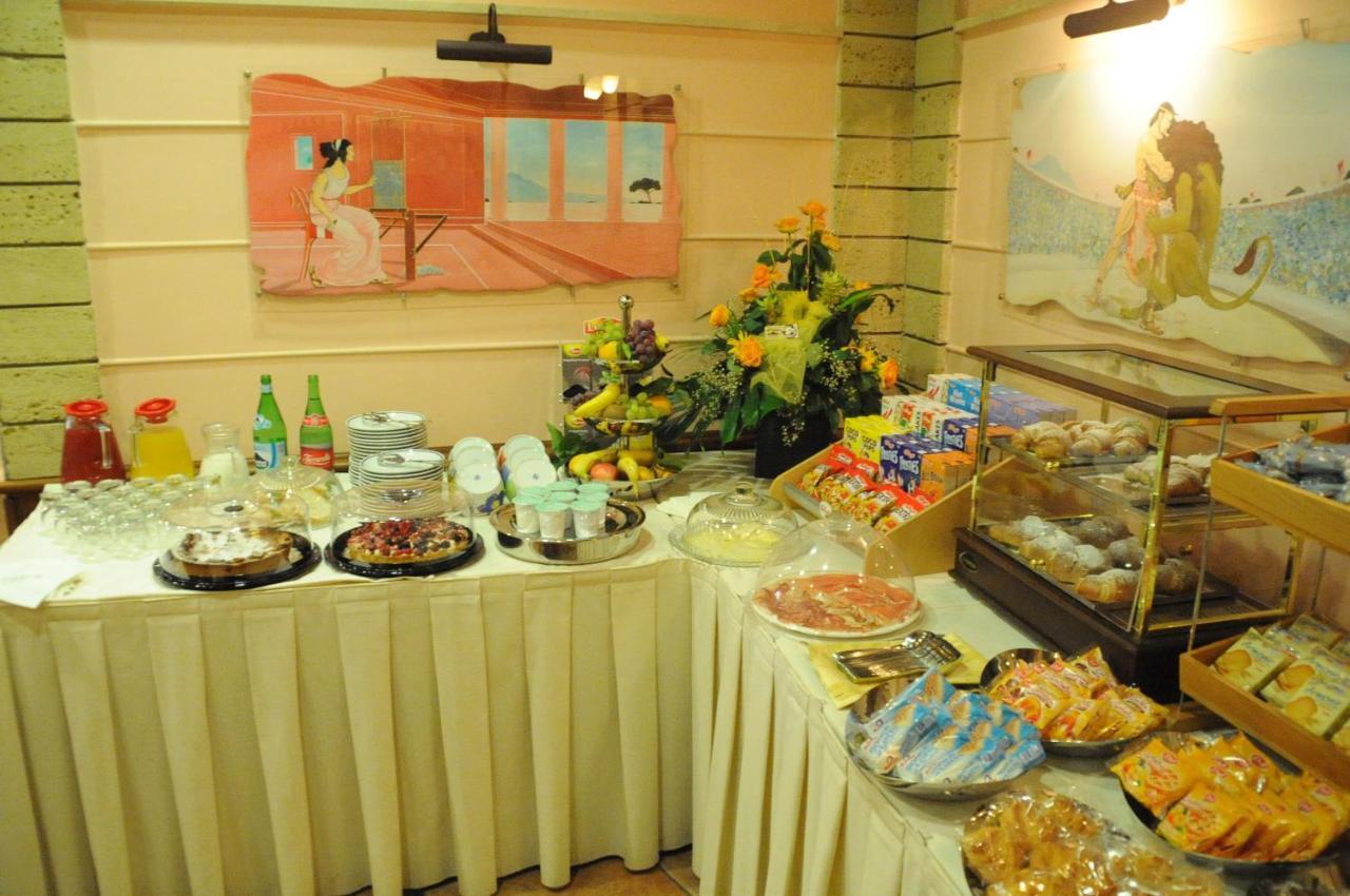 Hotel Grillo Verde ตอร์เร อันนุนซิอาตา ภายนอก รูปภาพ