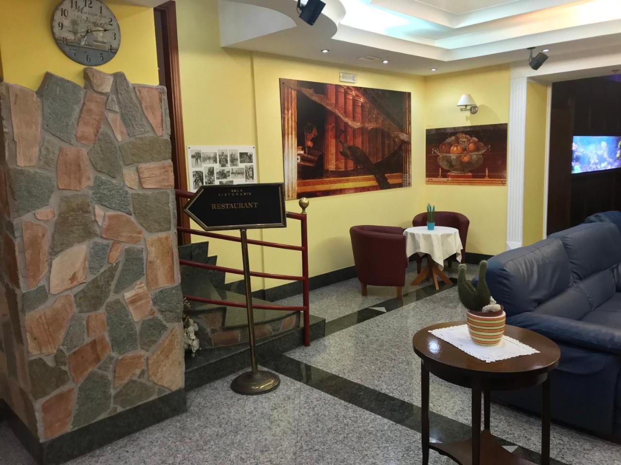 Hotel Grillo Verde ตอร์เร อันนุนซิอาตา ภายนอก รูปภาพ